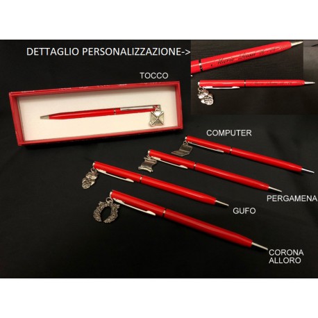 Penna metallo con scrittaPERSONALIZZABILE con ciondolo ottone bagno argento con scatola. CM 13 MADE IN ITALY