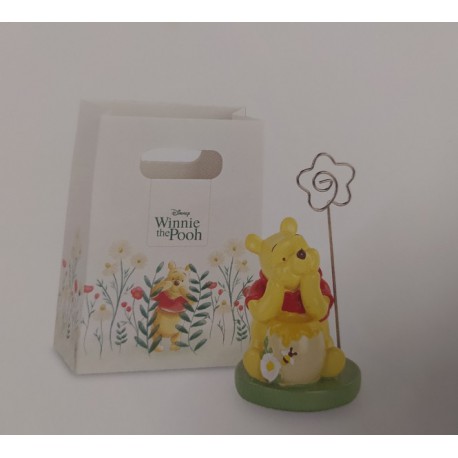 Segnaposto Winnie the Pooh in poliresina,scatola shopper compresa.H 5,5 /9,7CM