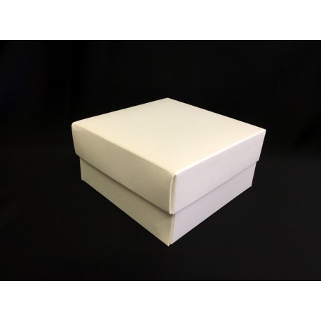 Scatola cartoncino fondo e coperchio avorio CM 7.5x7.5 H 4