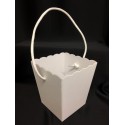 Vaso cartone bianco con manico BASE CM.10X10 APERTURA :13.5X13.5  H CM.14.5