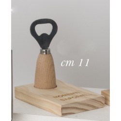 Apribottiglia metallo con manico su base legno con scatola. CM 11 Base CM 8x12 H 1.5